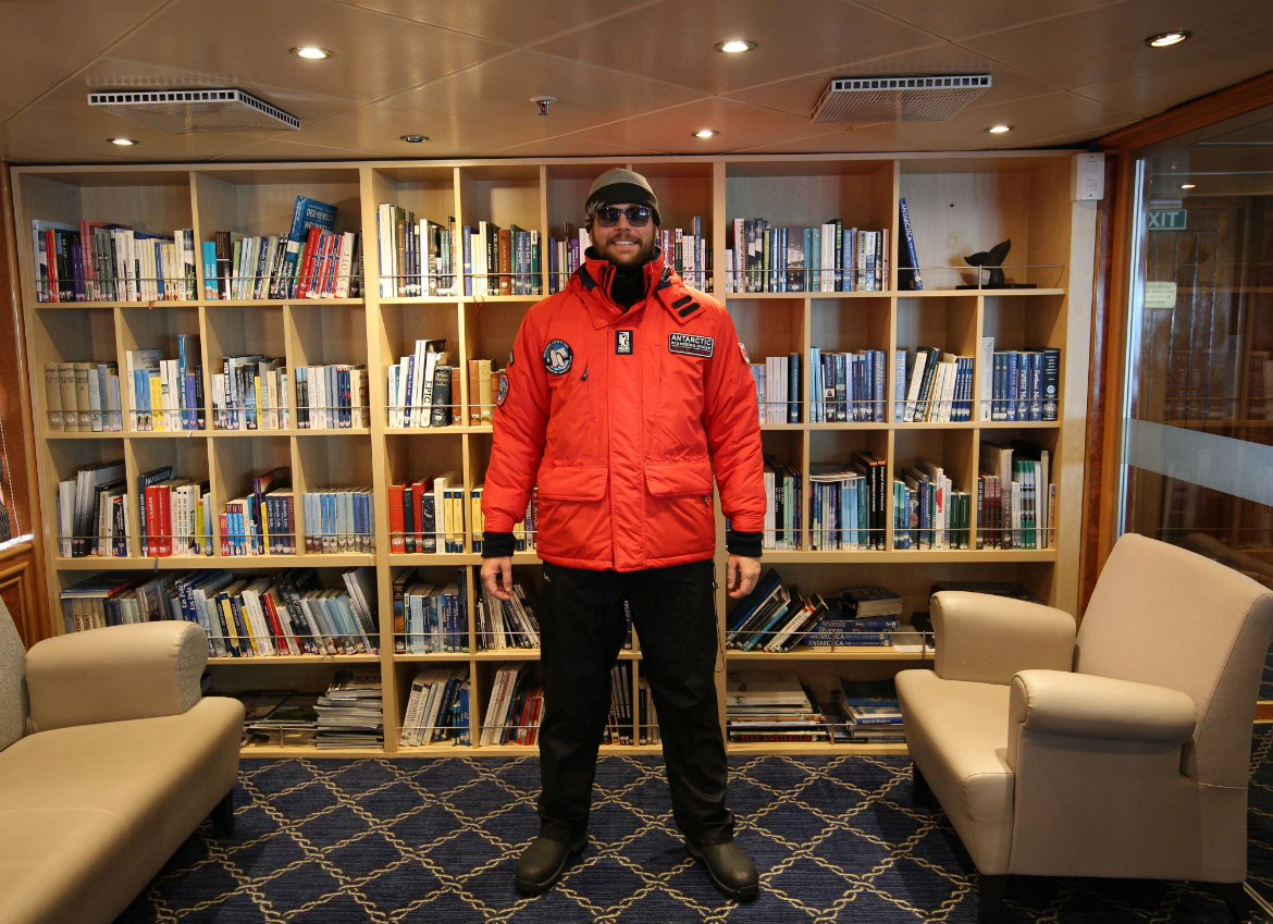 Video instruction How to dress for the polar voyage