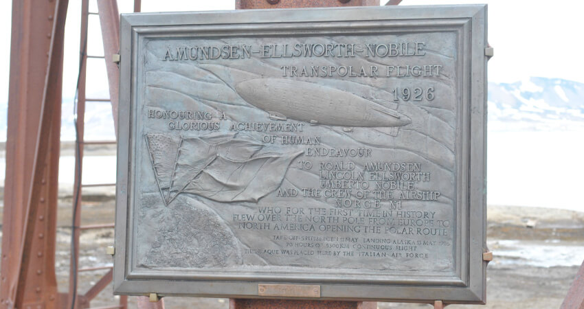 famous-arctic-expeditions-4