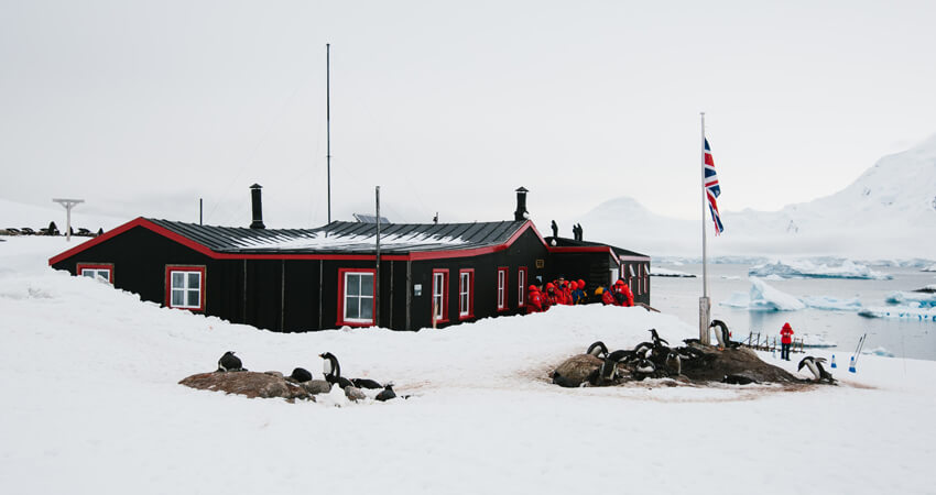 AntarcticaResearchStations