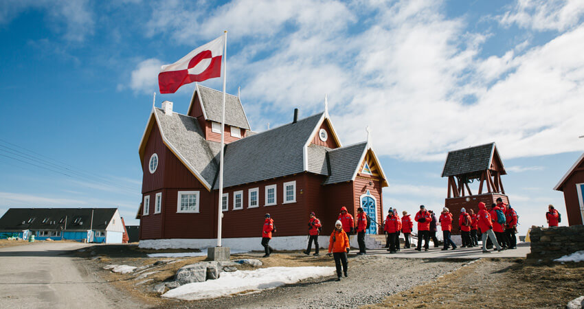 Rotes Häuschen in Grönland 01-Qeqertarsuaq